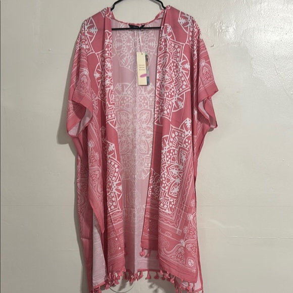 dokotoo Tops - Pink and White Kimono or Swimsuit cover-up with Tassels